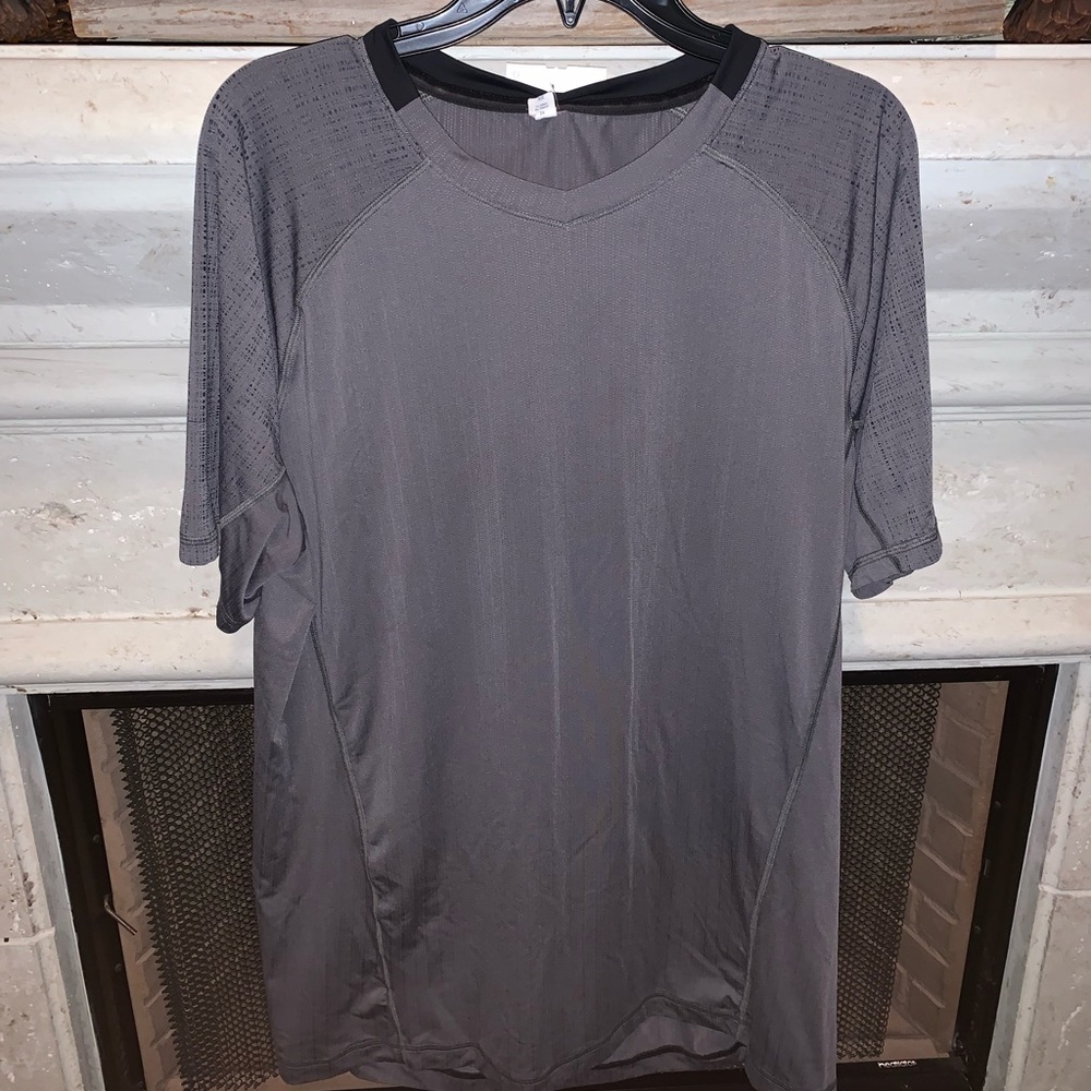 Lululemon Mens Workout T-shirt sz XL